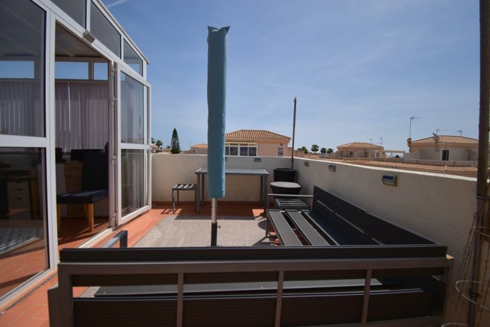 Image No.21-3 Bed Property for sale