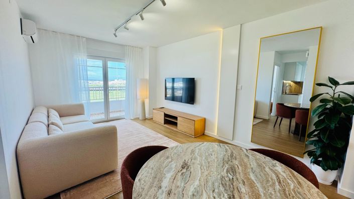 Image No.3-2 Bed Apartment for sale