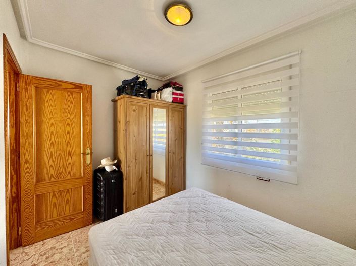 Image No.15-3 Bed Townhouse for sale