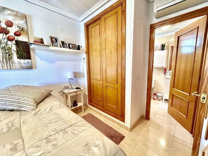 Image No.15-2 Bed Apartment for sale