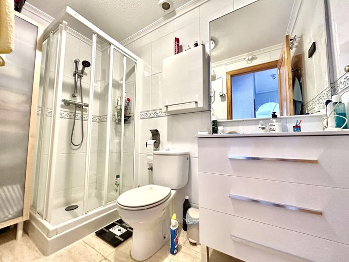 Image No.21-2 Bed Apartment for sale