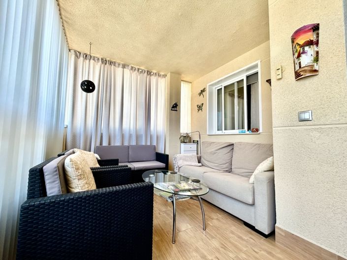 Image No.25-2 Bed Apartment for sale