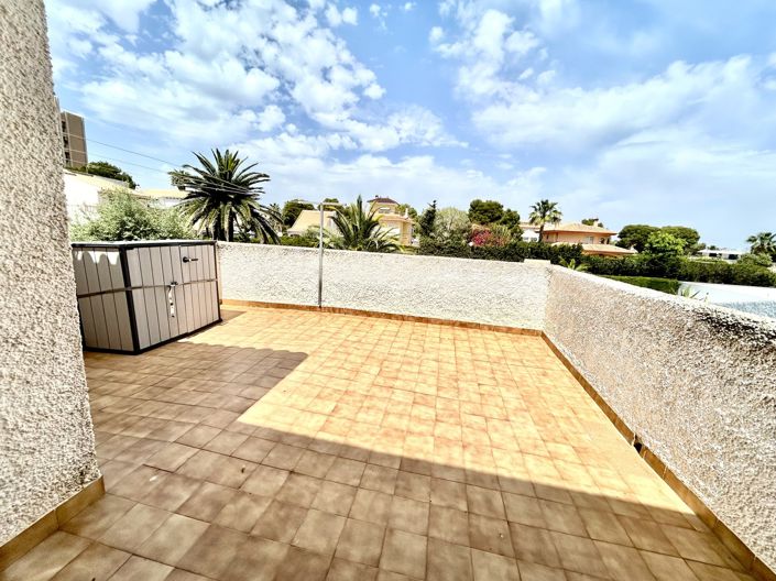 Image No.28-3 Bed Villa for sale