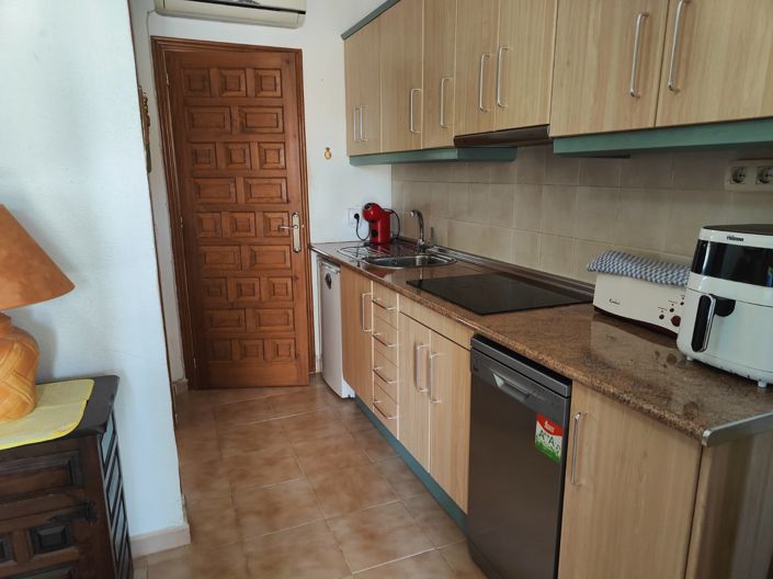 Image No.7-1 Bed Townhouse for sale