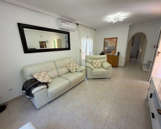 Image No.5-3 Bed Villa for sale