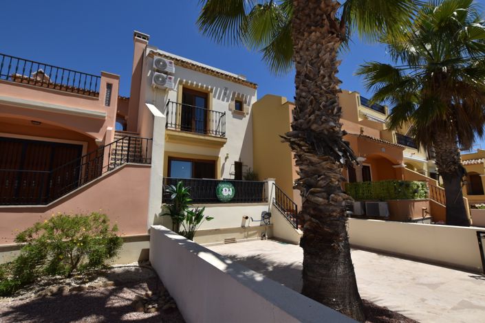 Image No.4-2 Bed Townhouse for sale