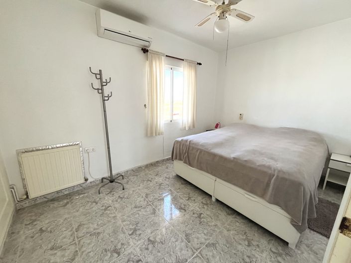Image No.19-3 Bed Villa for sale