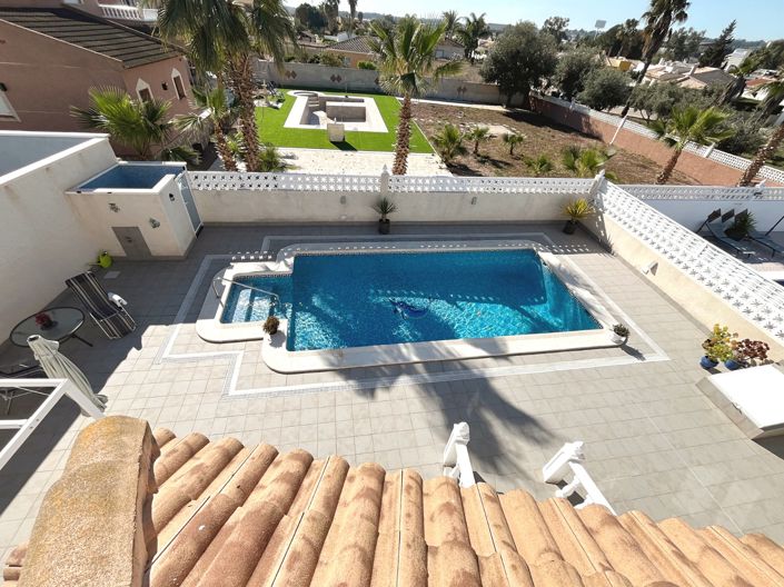 Image No.28-3 Bed Villa for sale