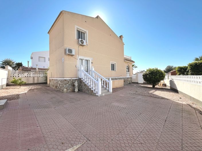 Image No.36-3 Bed Villa for sale