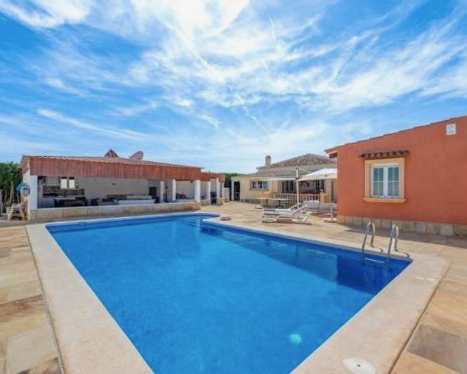 Image No.33-6 Bed Villa for sale