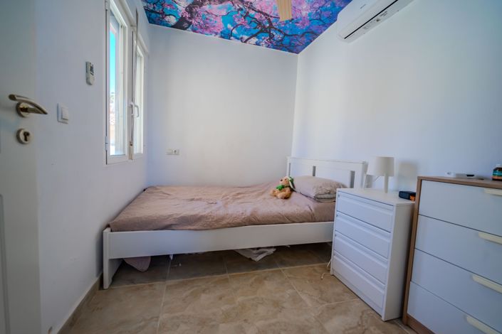 Image No.30-4 Bed Villa for sale