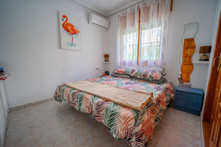 Image No.25-10 Bed Villa for sale