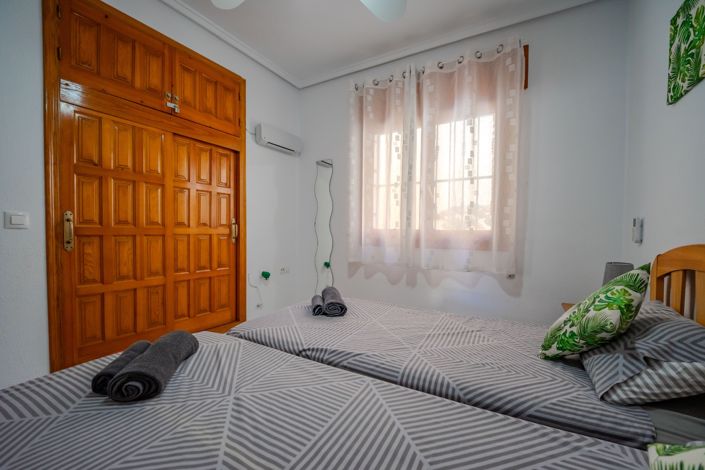 Image No.37-10 Bed Villa for sale