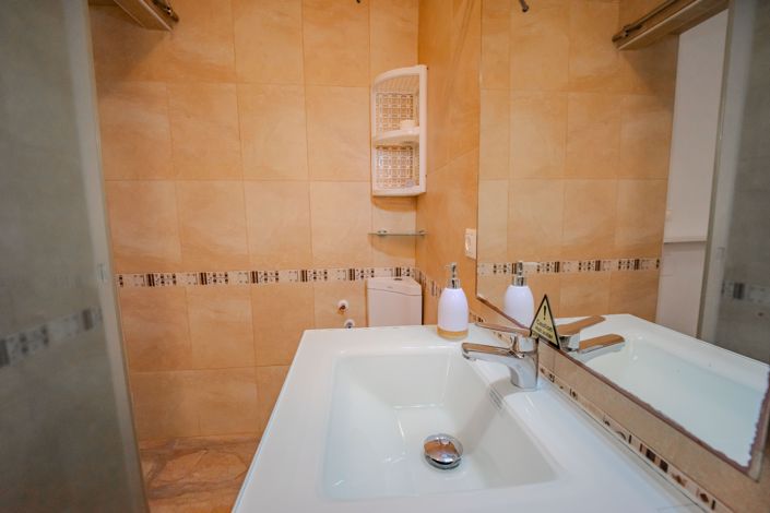 Image No.41-10 Bed Villa for sale
