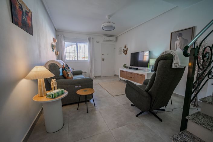 Image No.7-2 Bed Property for sale