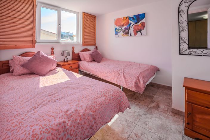 Image No.40-4 Bed Villa for sale