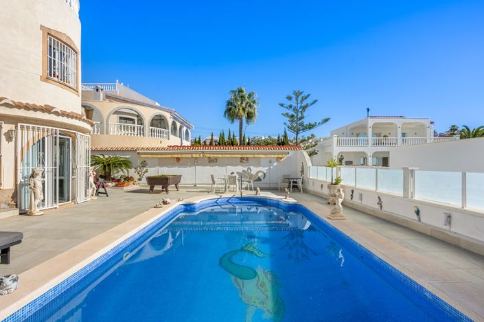 Image No.38-3 Bed Villa for sale
