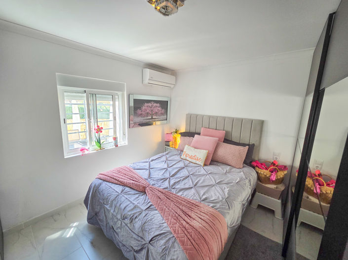 Image No.34-3 Bed Villa for sale