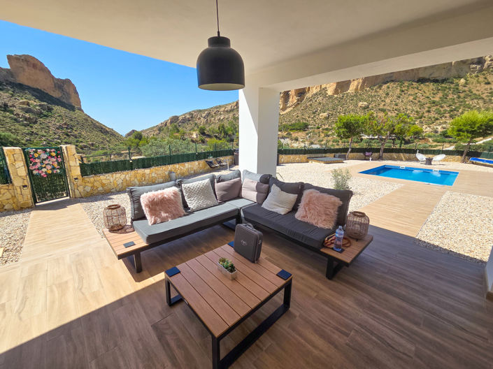 Image No.8-3 Bed Villa for sale