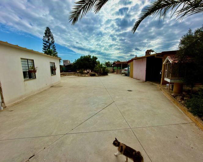 Image No.13-1 Bed Country Property for sale