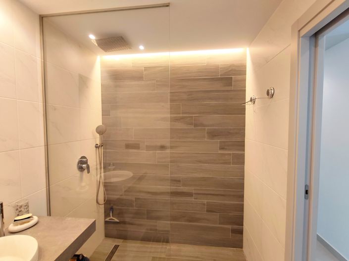 Image No.12-3 Bed Apartment for sale