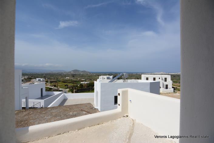 Image No.1-2 Bed House for sale
