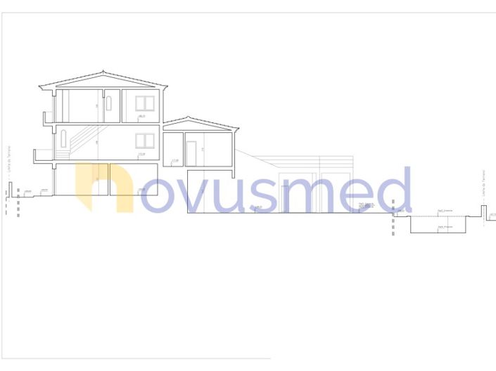 Image No.38-10 Bed House for sale