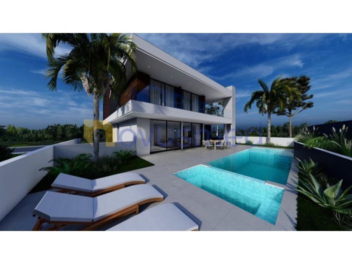 Image No.18-3 Bed House for sale