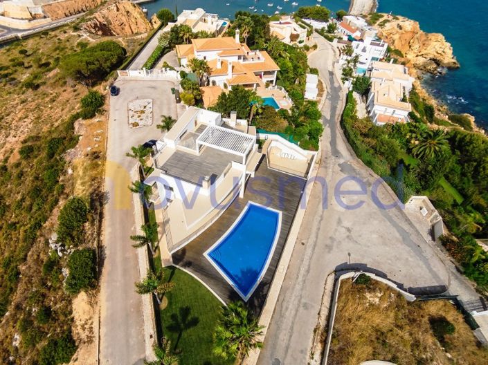 Image No.10-5 Bed House for sale