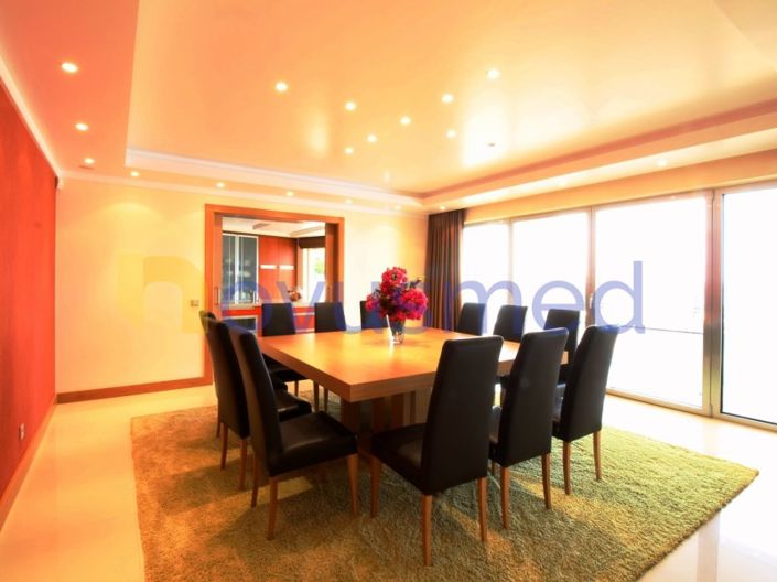 Image No.18-5 Bed House for sale