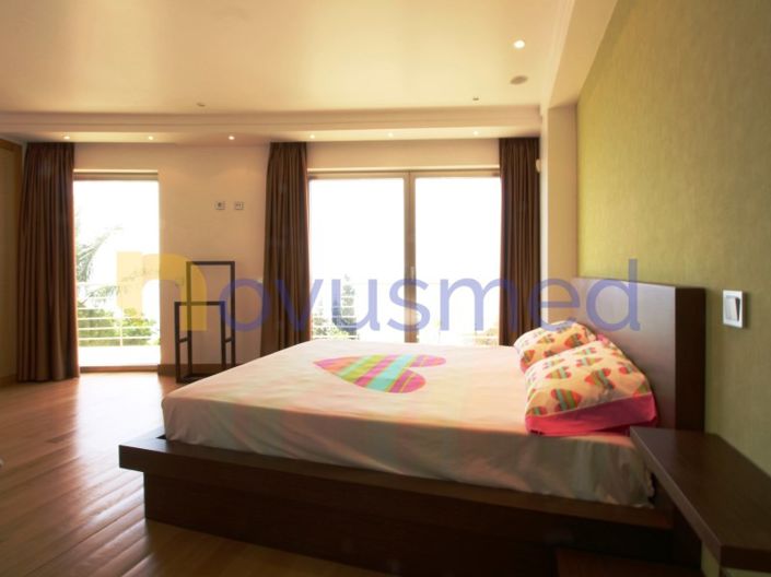 Image No.22-5 Bed House for sale