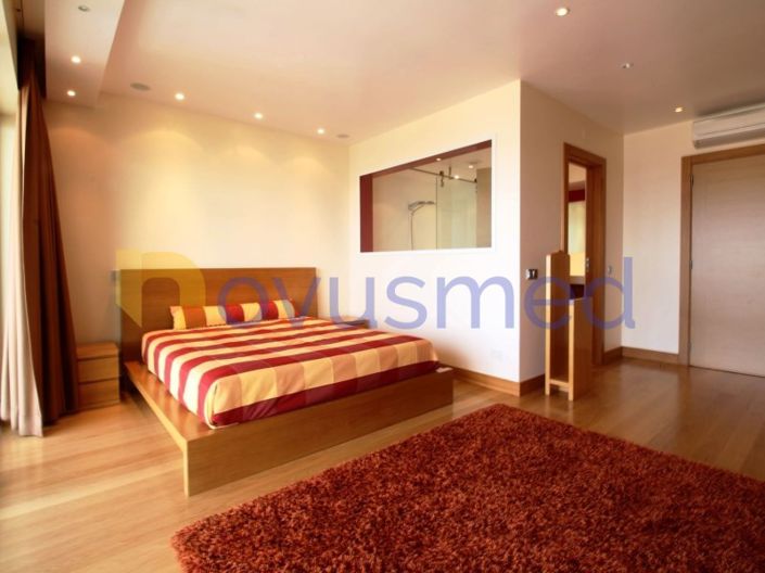 Image No.27-5 Bed House for sale