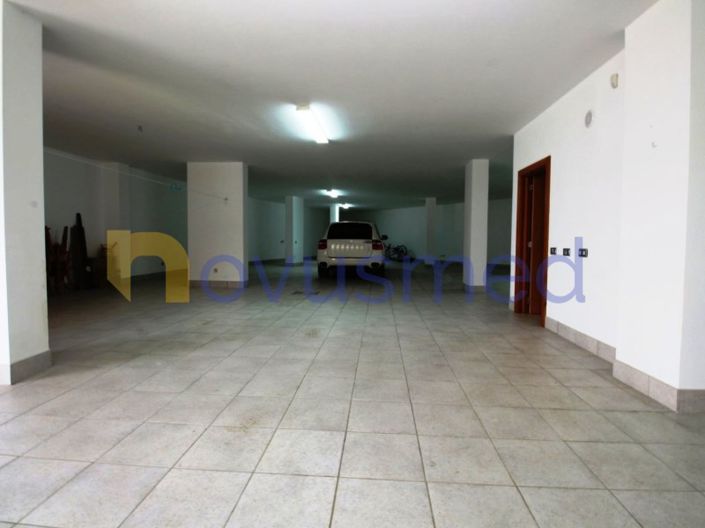 Image No.37-5 Bed House for sale