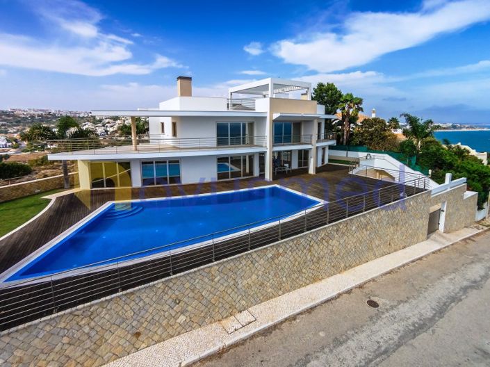 Image No.4-5 Bed House for sale