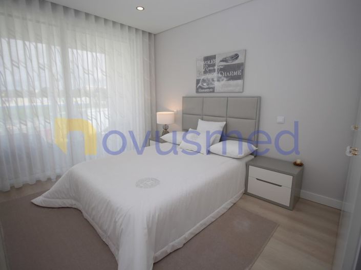 Image No.26-3 Bed House for sale