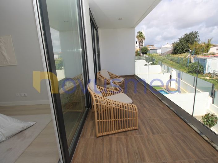 Image No.27-3 Bed House for sale