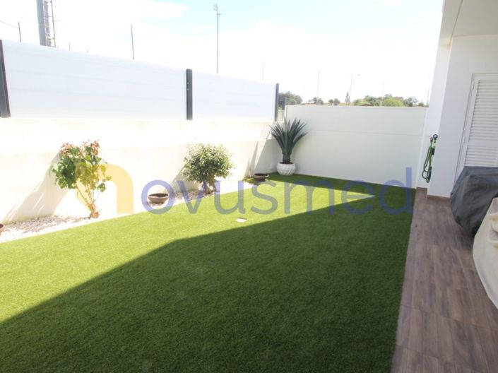 Image No.28-3 Bed House for sale