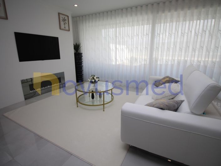 Image No.30-3 Bed House for sale