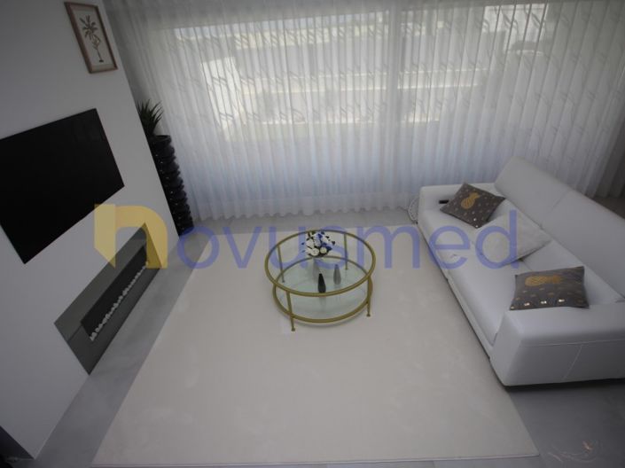 Image No.33-3 Bed House for sale