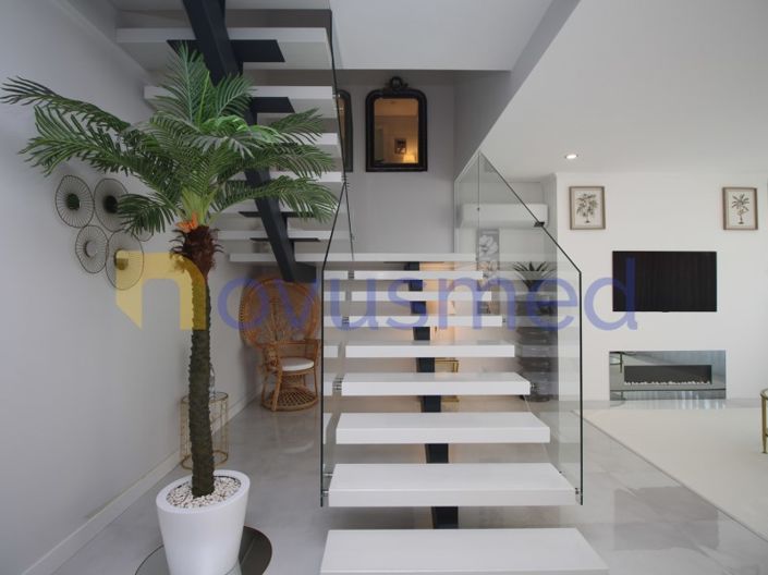 Image No.7-3 Bed House for sale