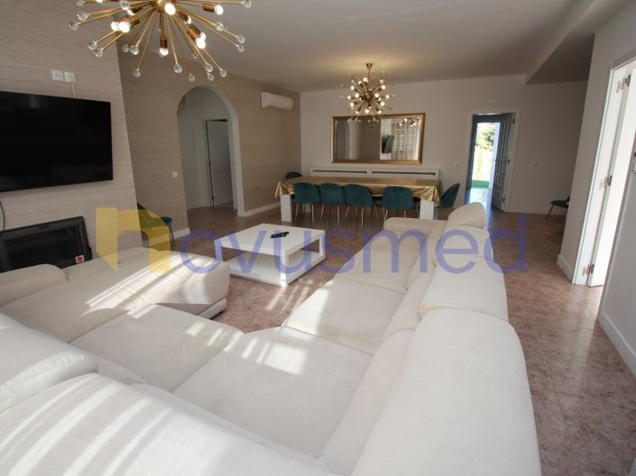 Image No.10-7 Bed House for sale