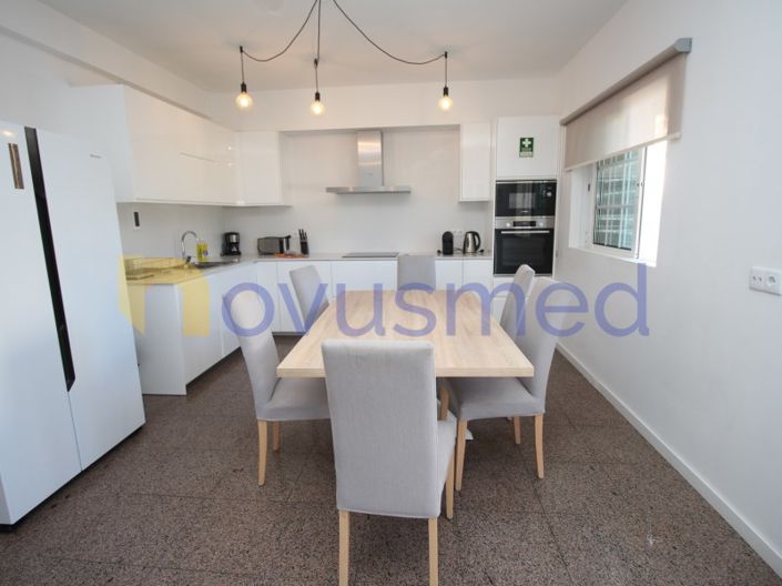 Image No.19-7 Bed House for sale