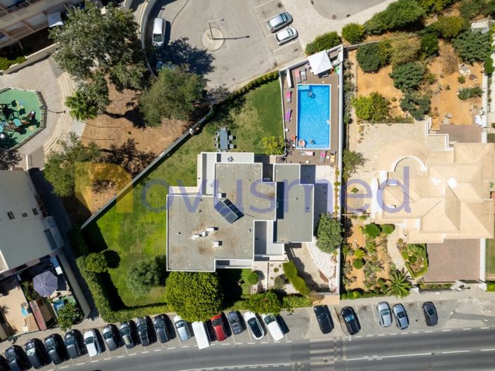 Image No.7-7 Bed House for sale