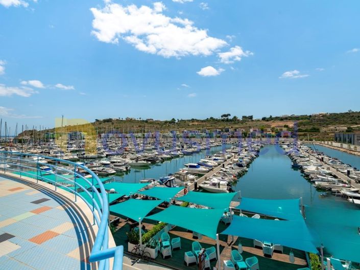 Image No.21-2 Bed Apartment for sale