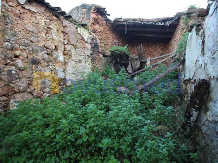 Image No.13-1 Bed Farmhouse for sale