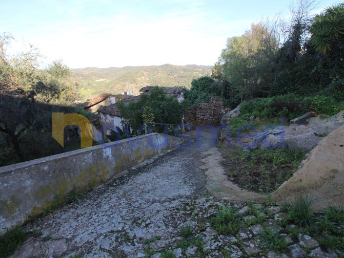 Image No.18-1 Bed Farmhouse for sale