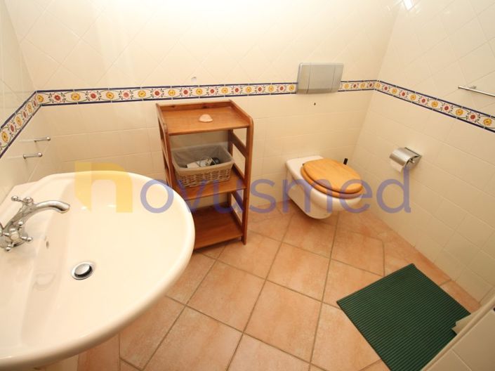 Image No.33-3 Bed House for sale