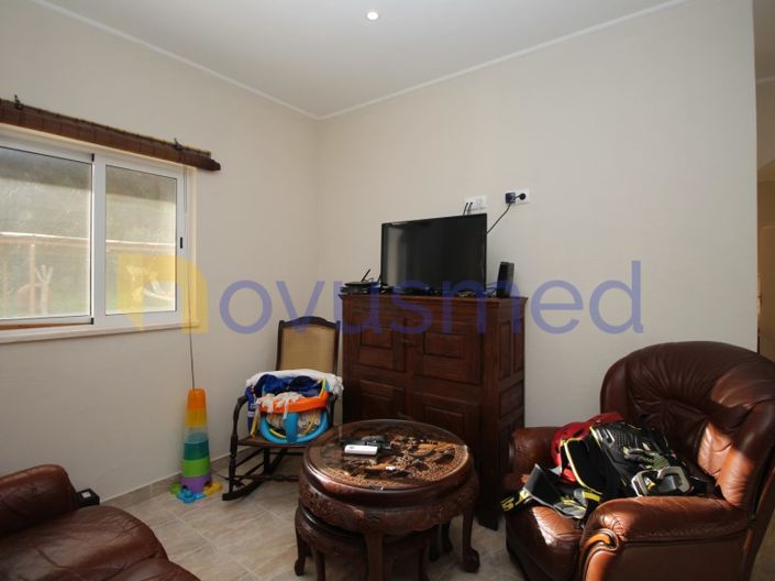 Image No.12-2 Bed Farmhouse for sale