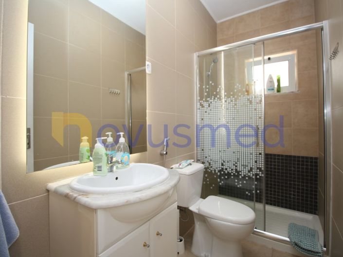 Image No.16-2 Bed Farmhouse for sale