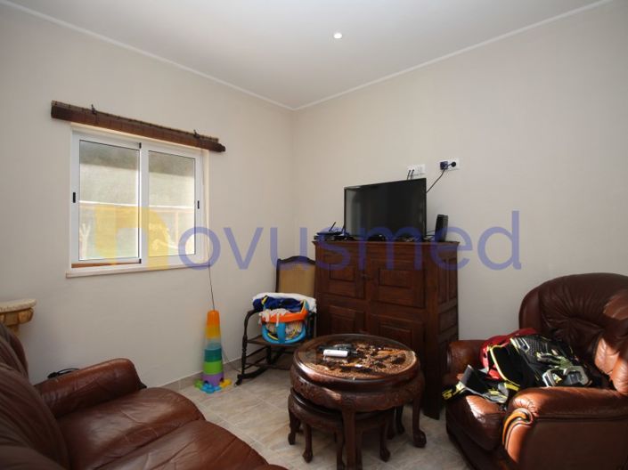 Image No.27-2 Bed Farmhouse for sale